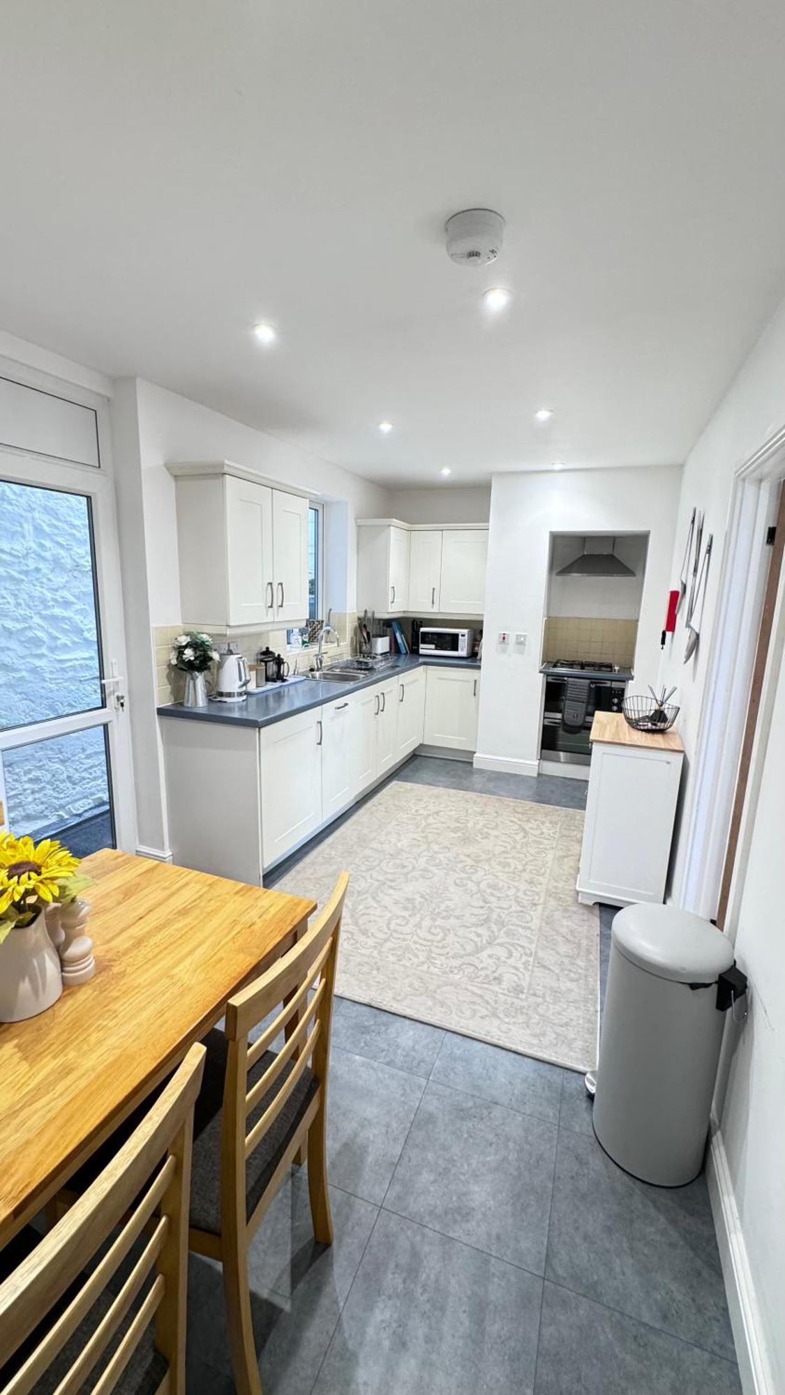 The Hillocks, Looe - Two Bedroom House With Fabulous Views Of Looe Town And Harbour מראה חיצוני תמונה