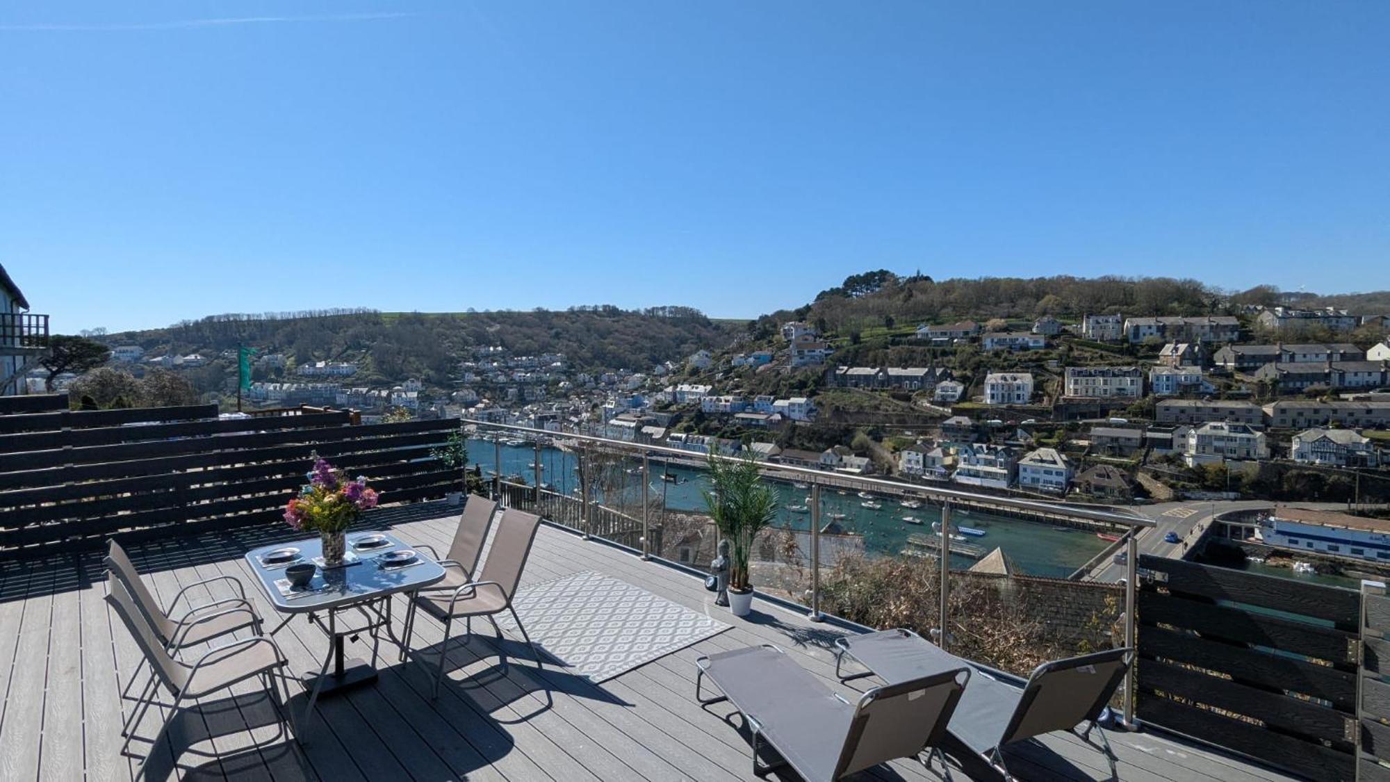 The Hillocks, Looe - Two Bedroom House With Fabulous Views Of Looe Town And Harbour מראה חיצוני תמונה