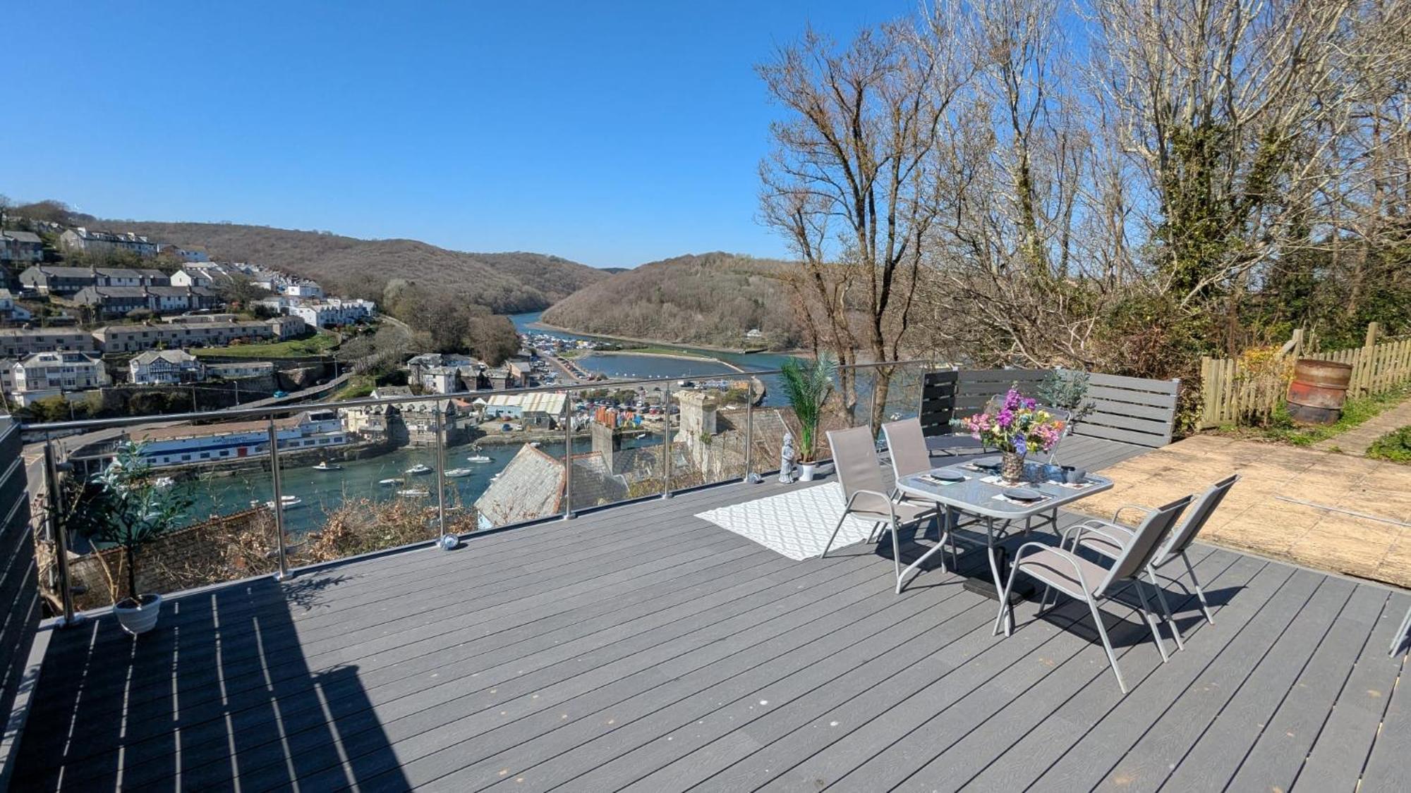 The Hillocks, Looe - Two Bedroom House With Fabulous Views Of Looe Town And Harbour מראה חיצוני תמונה